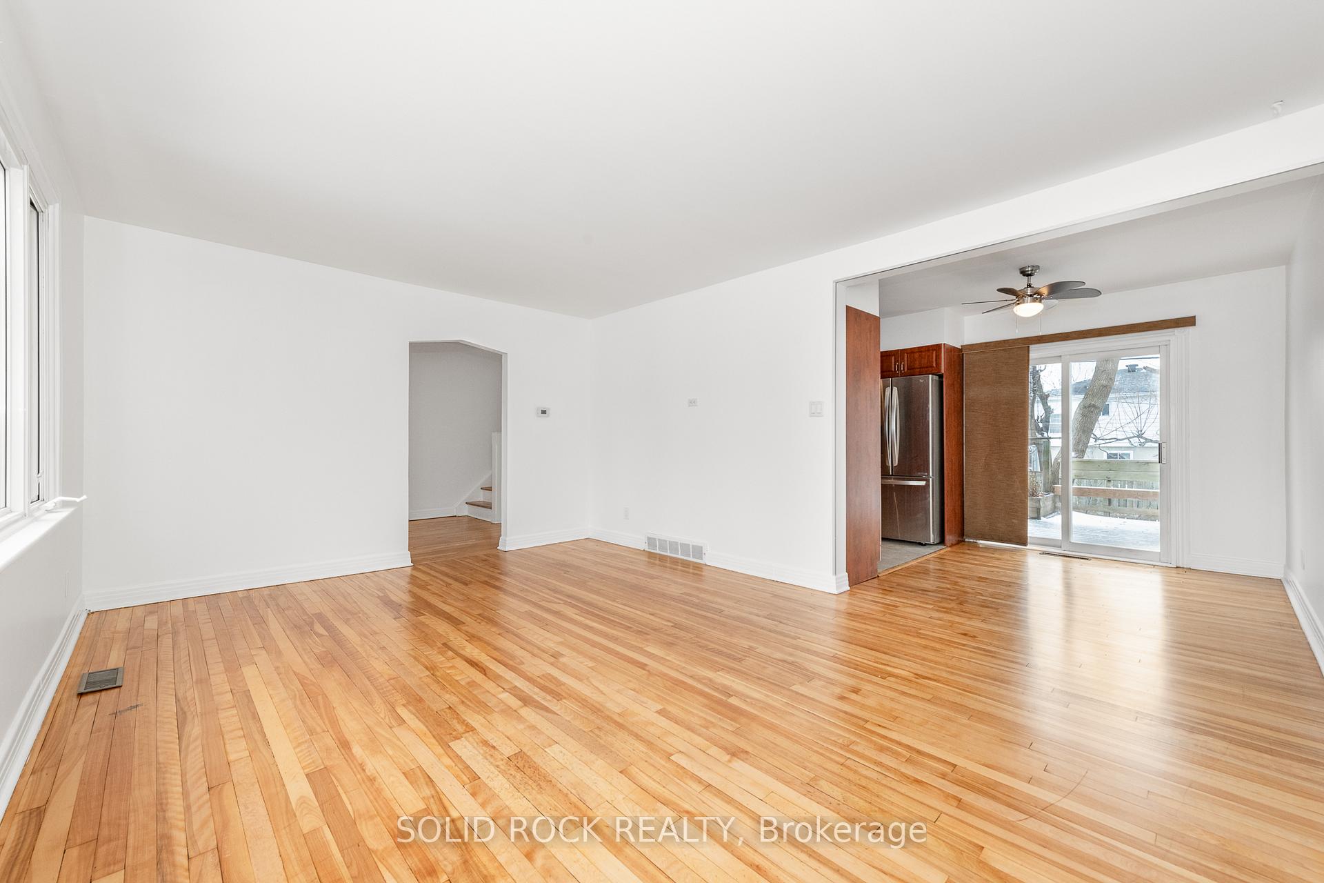 Photo 8 of 904 Smyth Road, Ottawa, Elmvale Acres/Urbandale — HOMEH