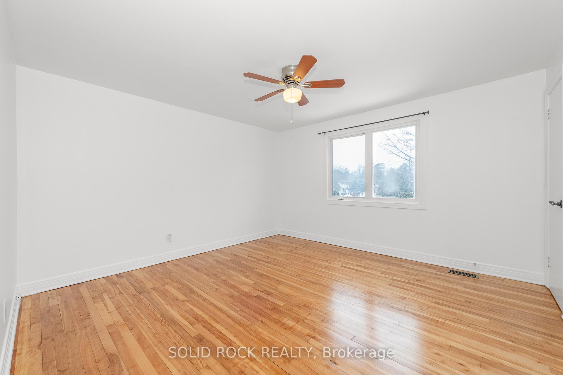 Photo 17 of 904 Smyth Road, Ottawa, Elmvale Acres/Urbandale — HOMEH