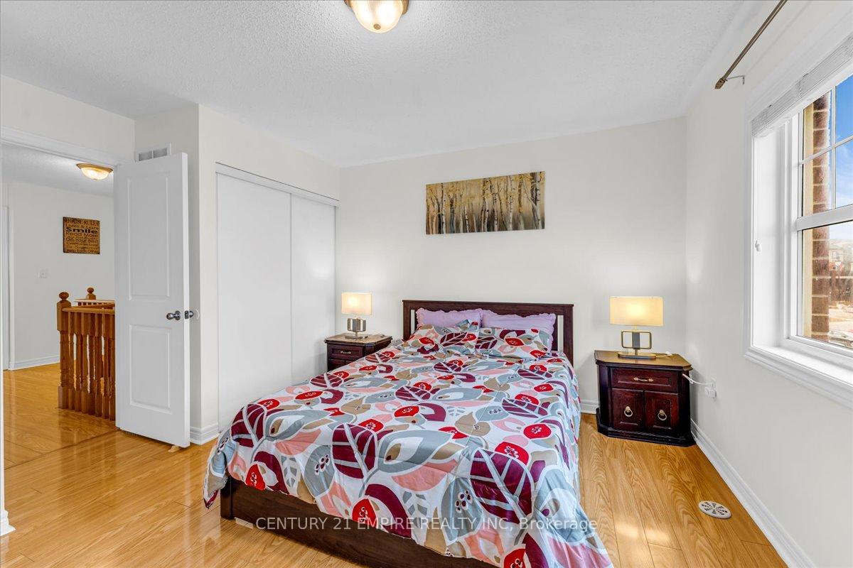 Photo 19 of 34 Battalion Road, Brampton, Northwest Brampton — HOMEH