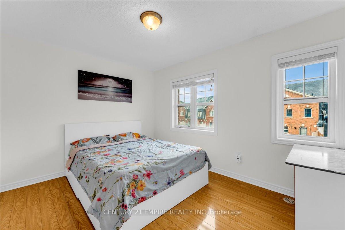Photo 20 of 34 Battalion Road, Brampton, Northwest Brampton — HOMEH