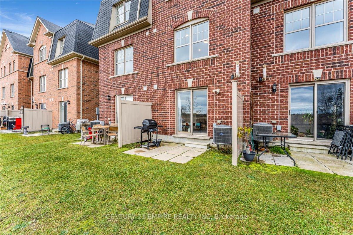 Photo 29 of 34 Battalion Road, Brampton, Northwest Brampton — HOMEH