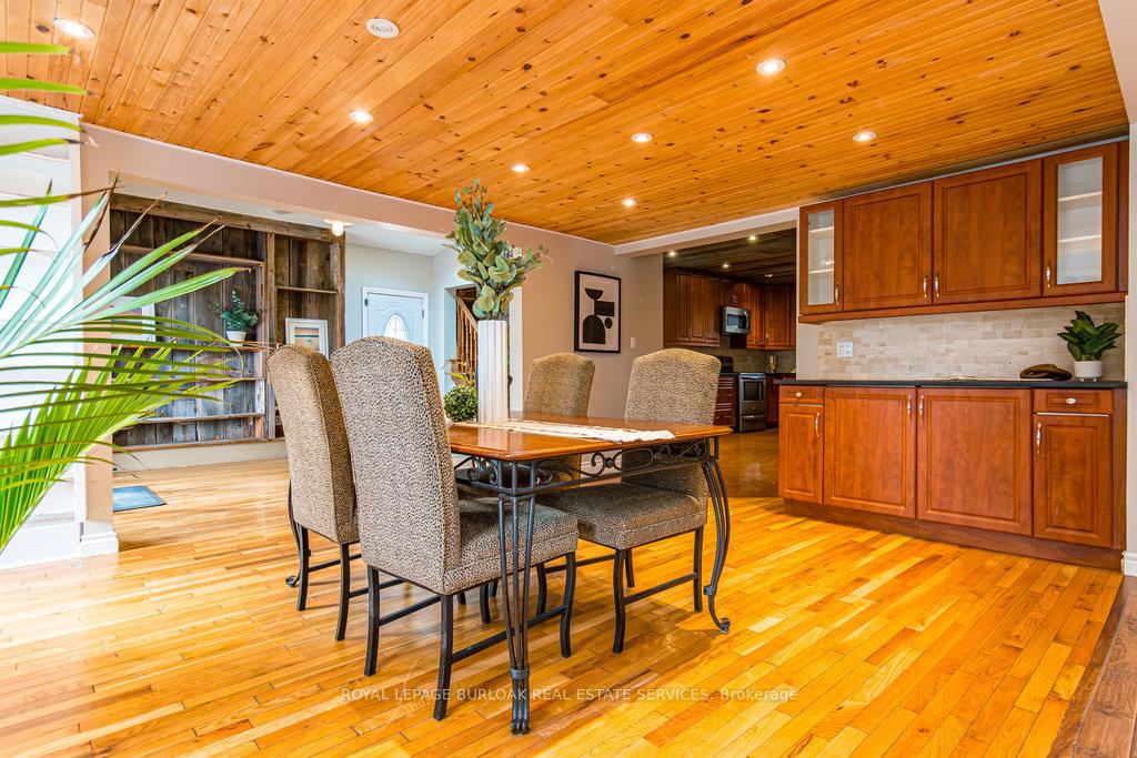Photo 11 of 1000 8th Concession Road W, Hamilton, Rural Flamborough — HOMEH