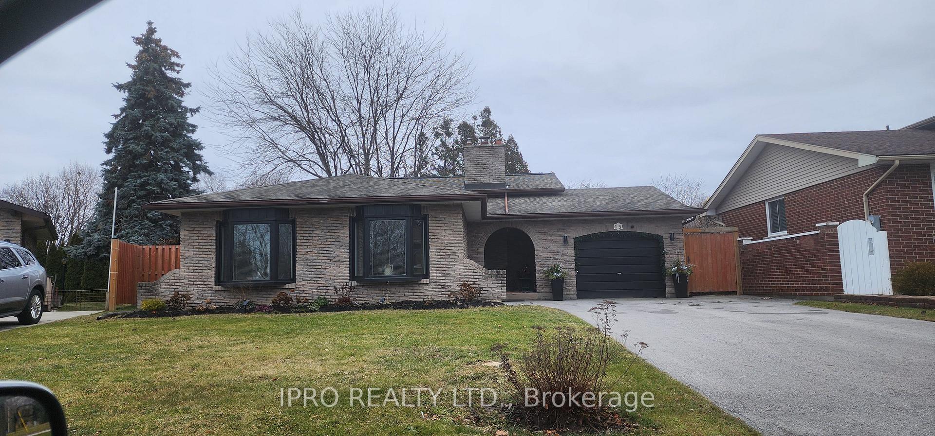Photo 1 of 15 Bayshore Crescent, St. Catharines, Lakeshore — HOMEH
