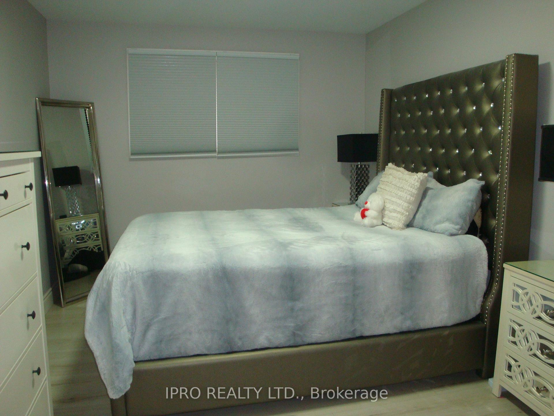 Photo 10 of 15 Bayshore Crescent, St. Catharines, Lakeshore — HOMEH