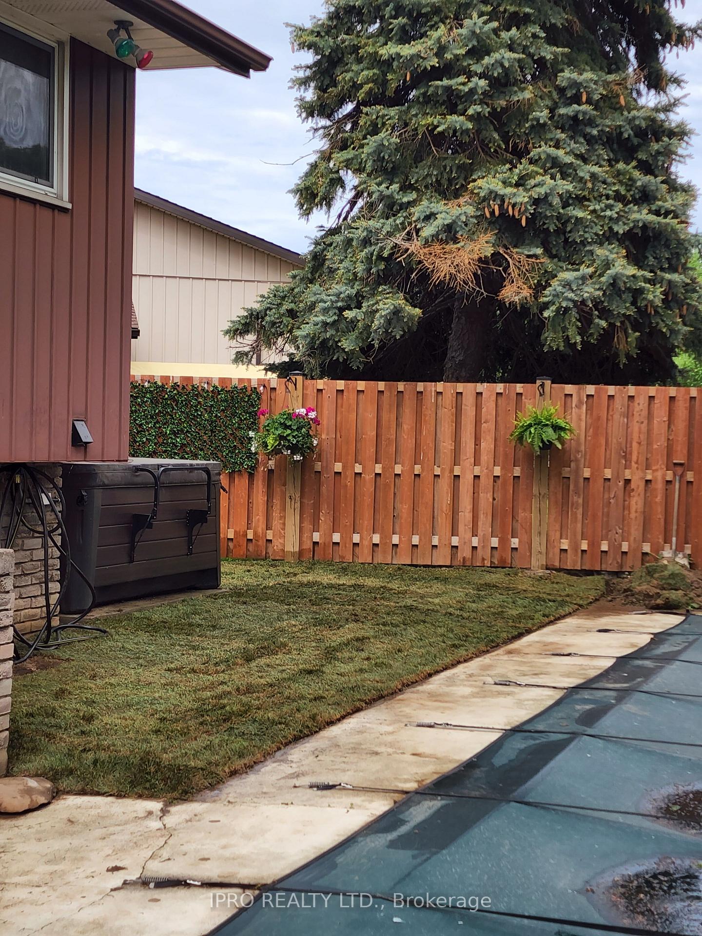 Photo 25 of 15 Bayshore Crescent, St. Catharines, Lakeshore — HOMEH