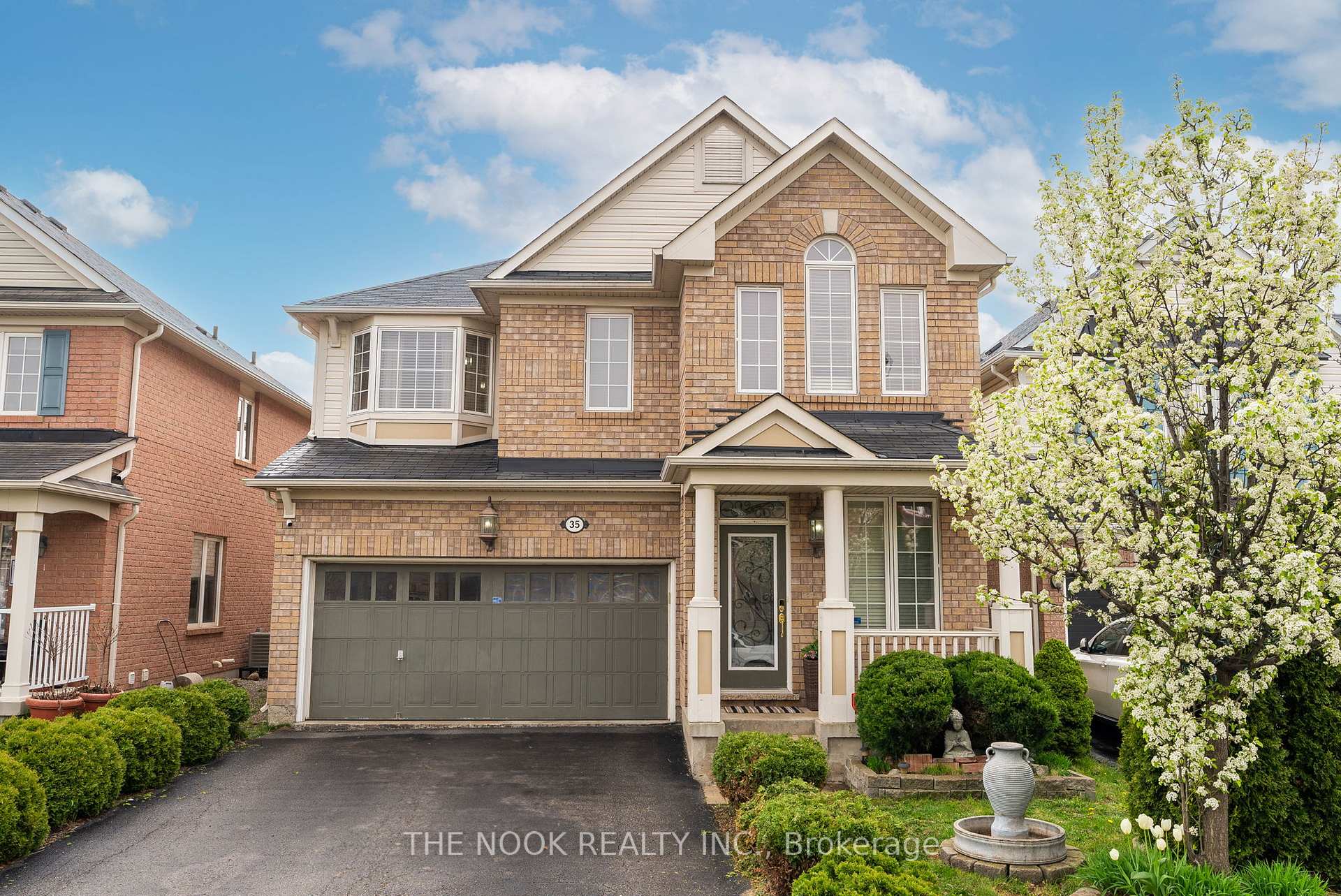 Photo 1 of 35 Personna Circle, Brampton, Credit Valley — HOMEH