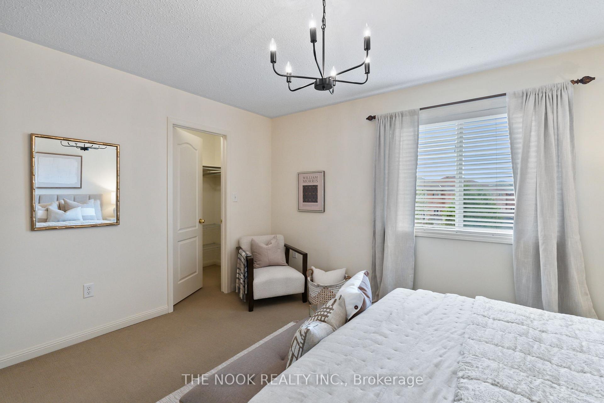 Photo 18 of 35 Personna Circle, Brampton, Credit Valley — HOMEH