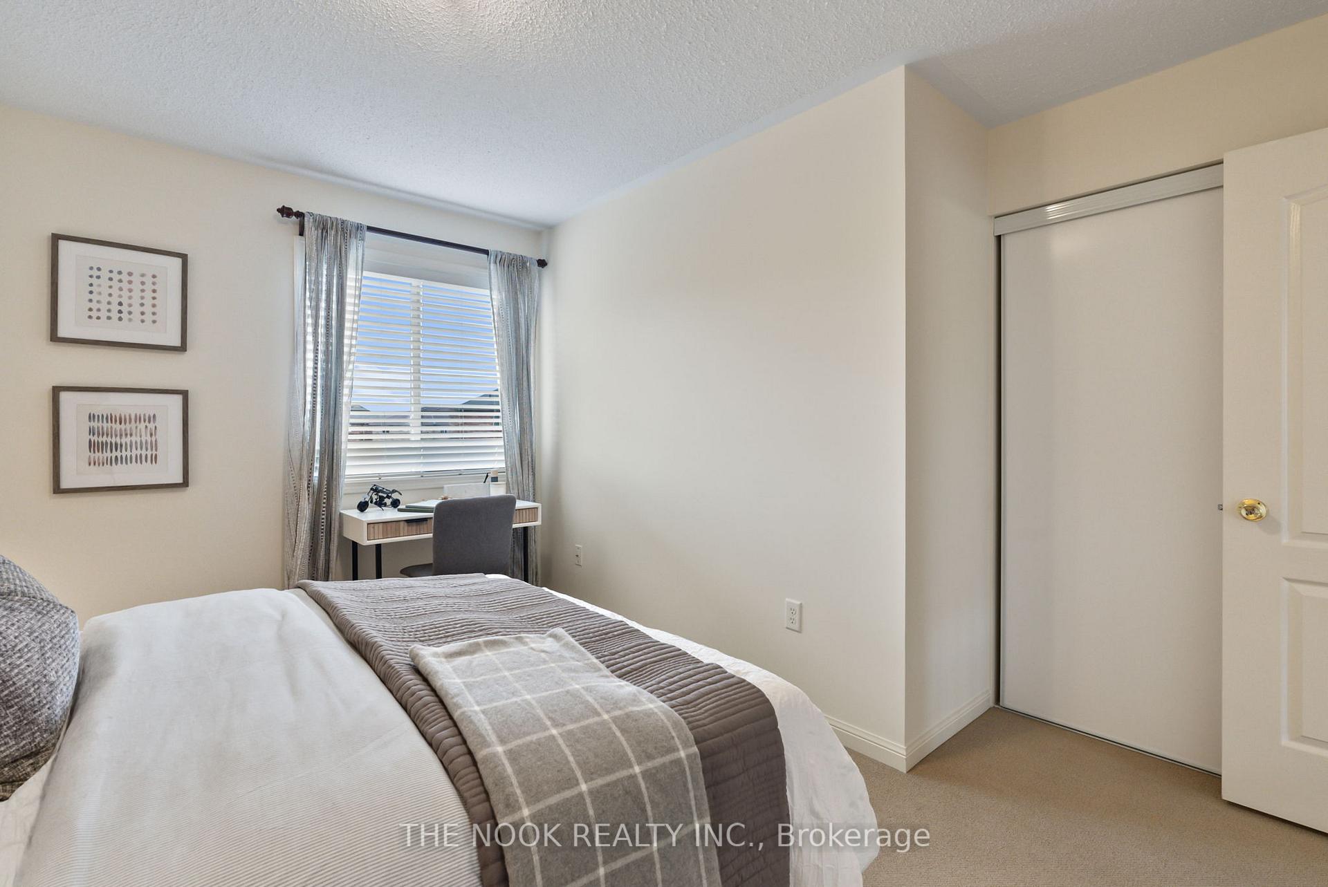 Photo 20 of 35 Personna Circle, Brampton, Credit Valley — HOMEH