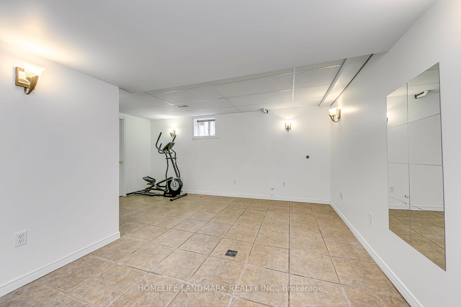 Photo 57 of 91 Bridgeport Crescent, Hamilton, Ancaster — HOMEH