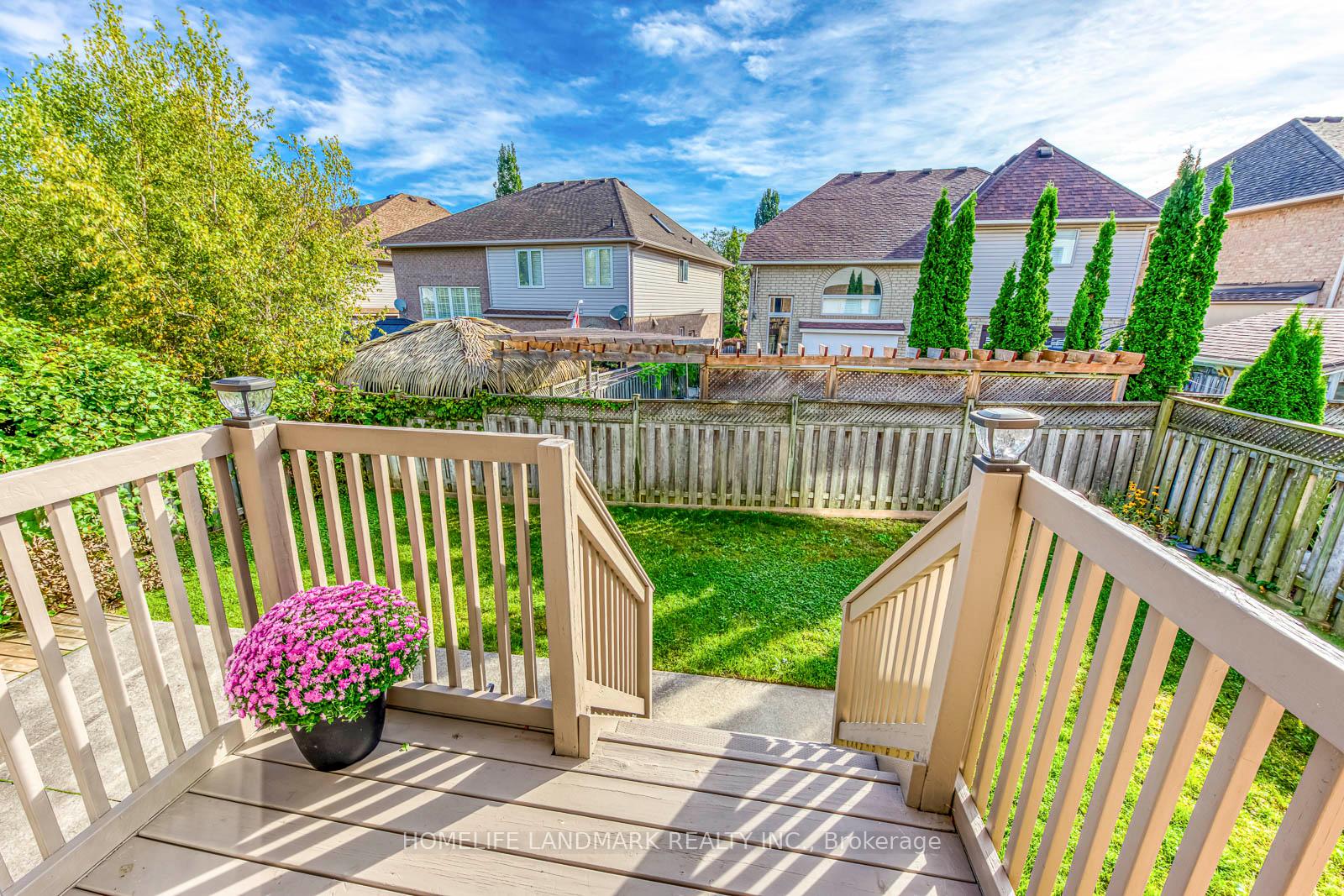 Photo 58 of 91 Bridgeport Crescent, Hamilton, Ancaster — HOMEH