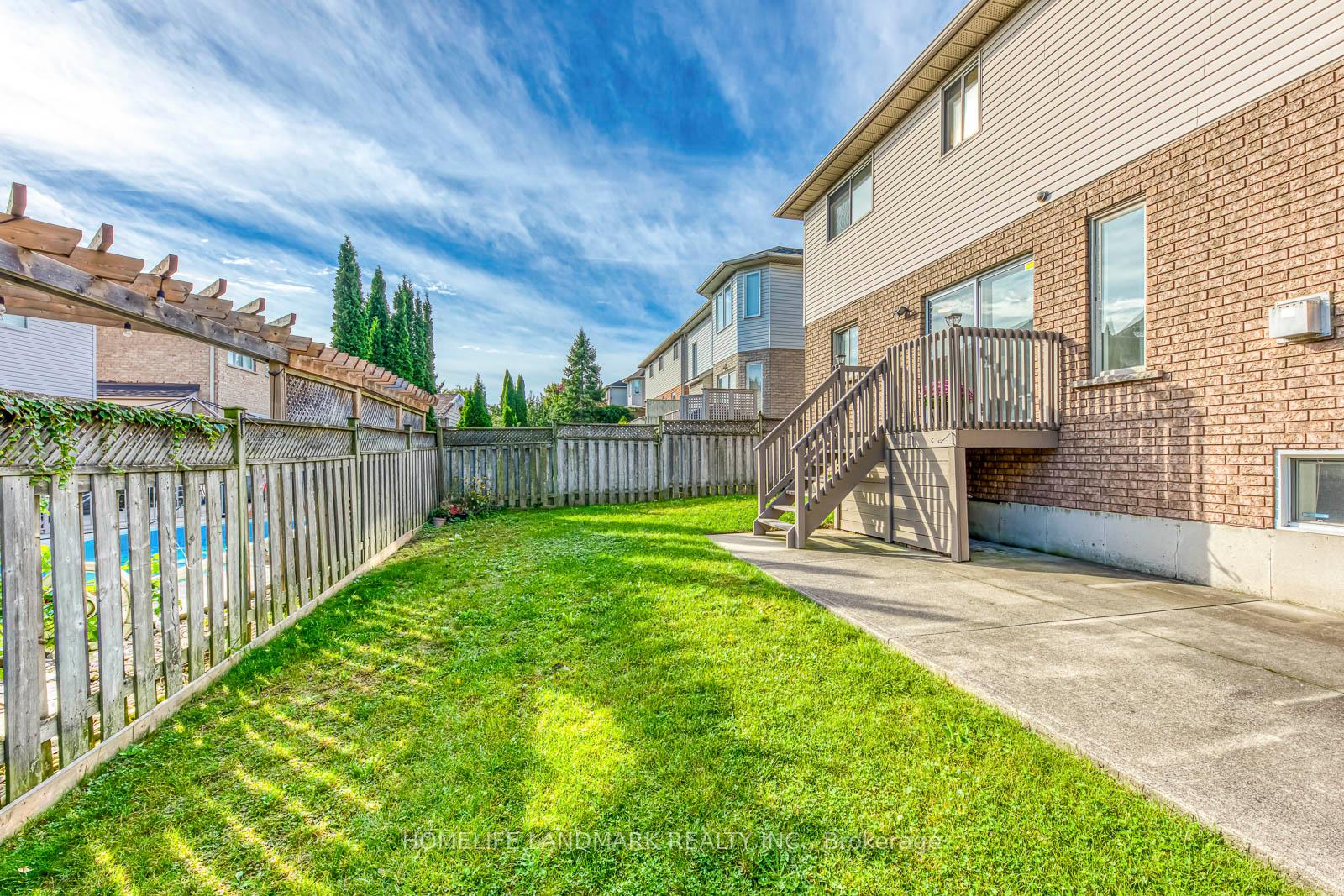 Photo 60 of 91 Bridgeport Crescent, Hamilton, Ancaster — HOMEH