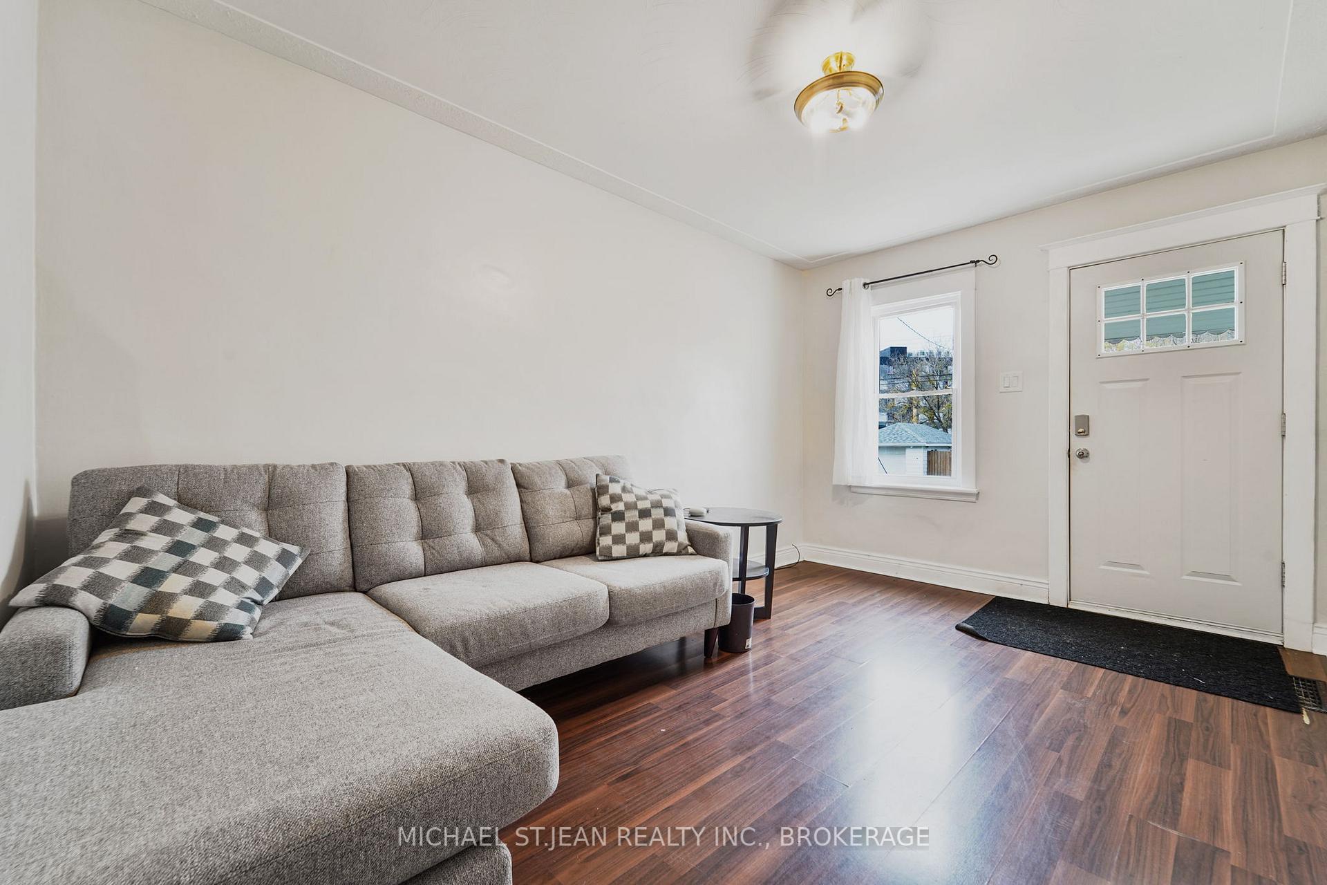 Photo 27 of 5 Rosewood Road, Hamilton, Normanhurst — HOMEH