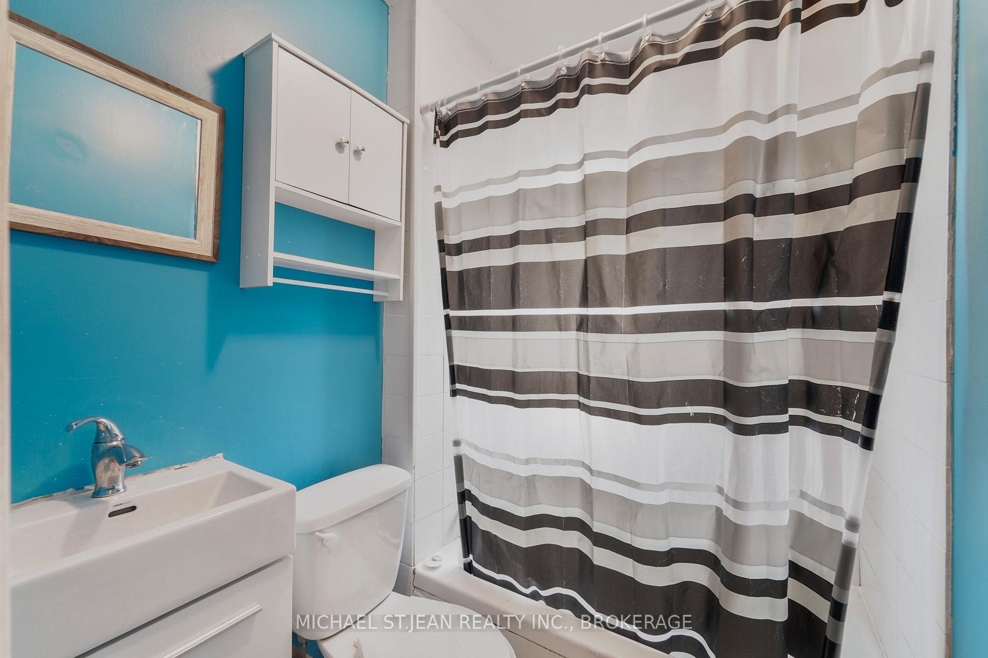 Photo 42 of 5 Rosewood Road, Hamilton, Normanhurst — HOMEH