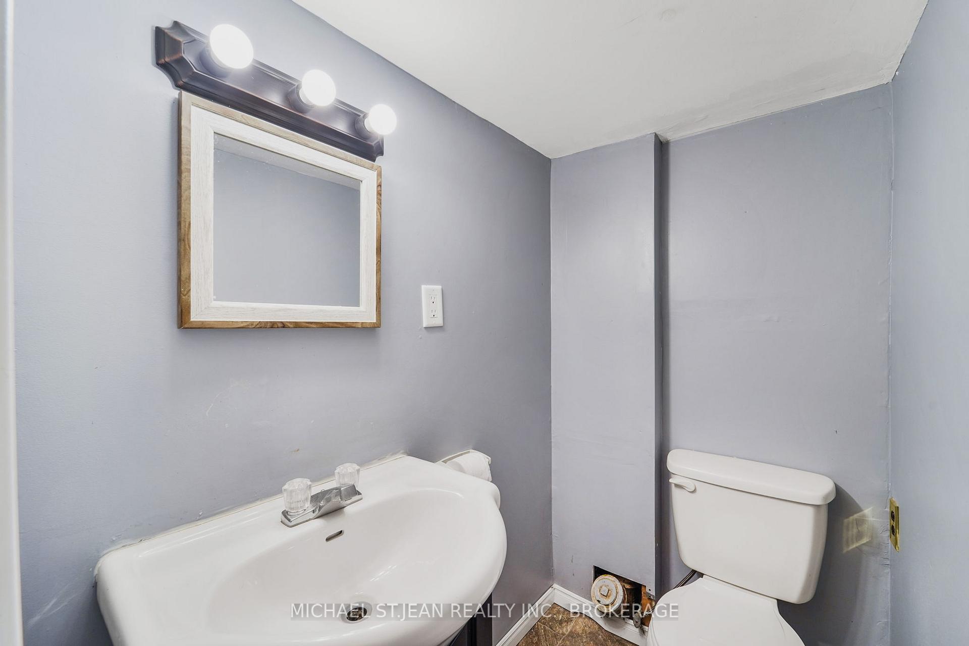 Photo 50 of 5 Rosewood Road, Hamilton, Normanhurst — HOMEH