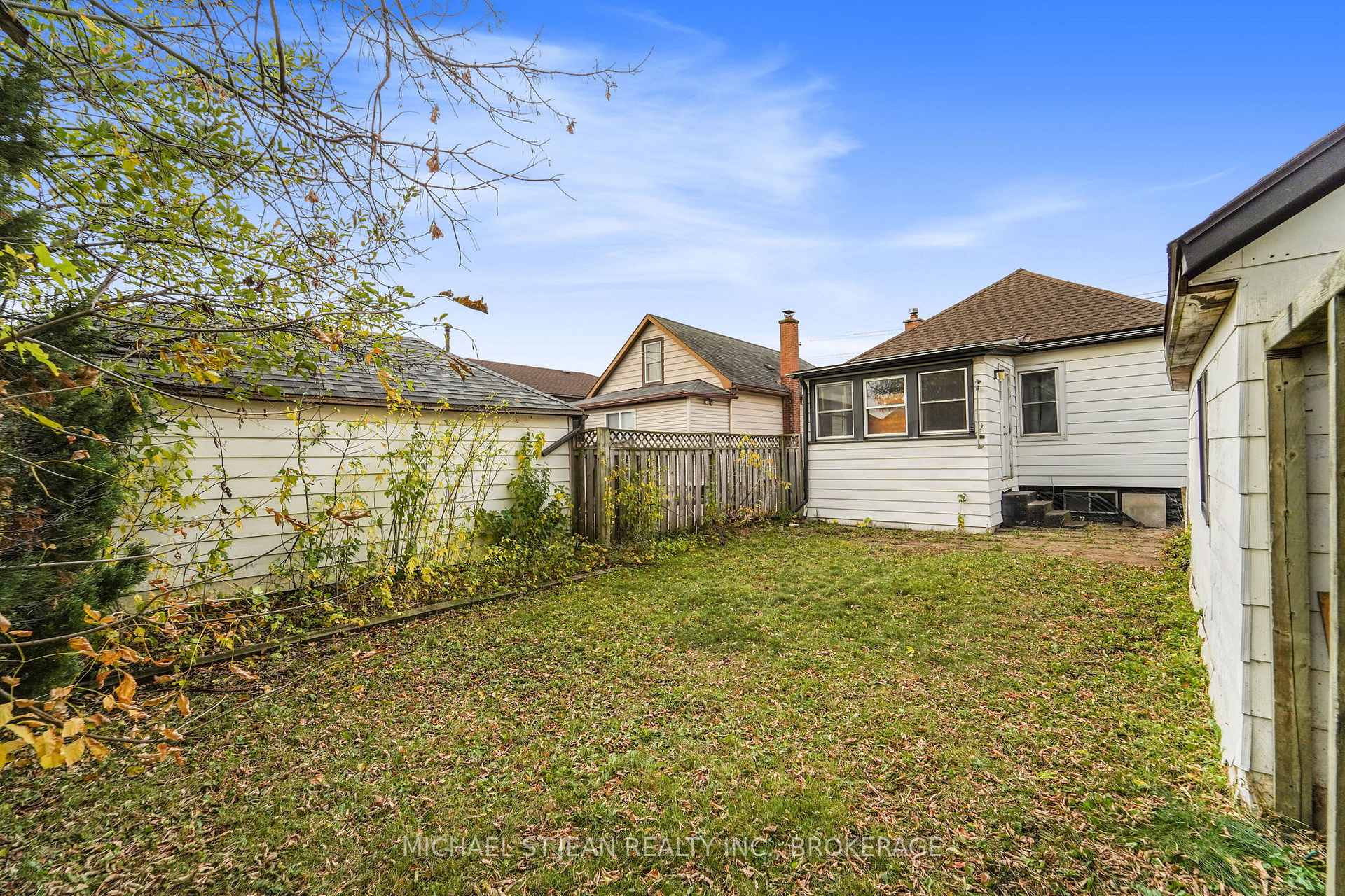 Photo 71 of 5 Rosewood Road, Hamilton, Normanhurst — HOMEH