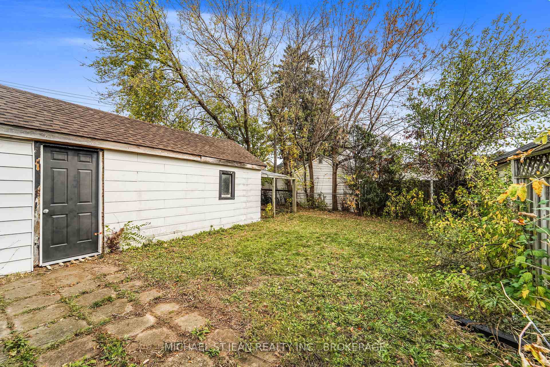 Photo 74 of 5 Rosewood Road, Hamilton, Normanhurst — HOMEH