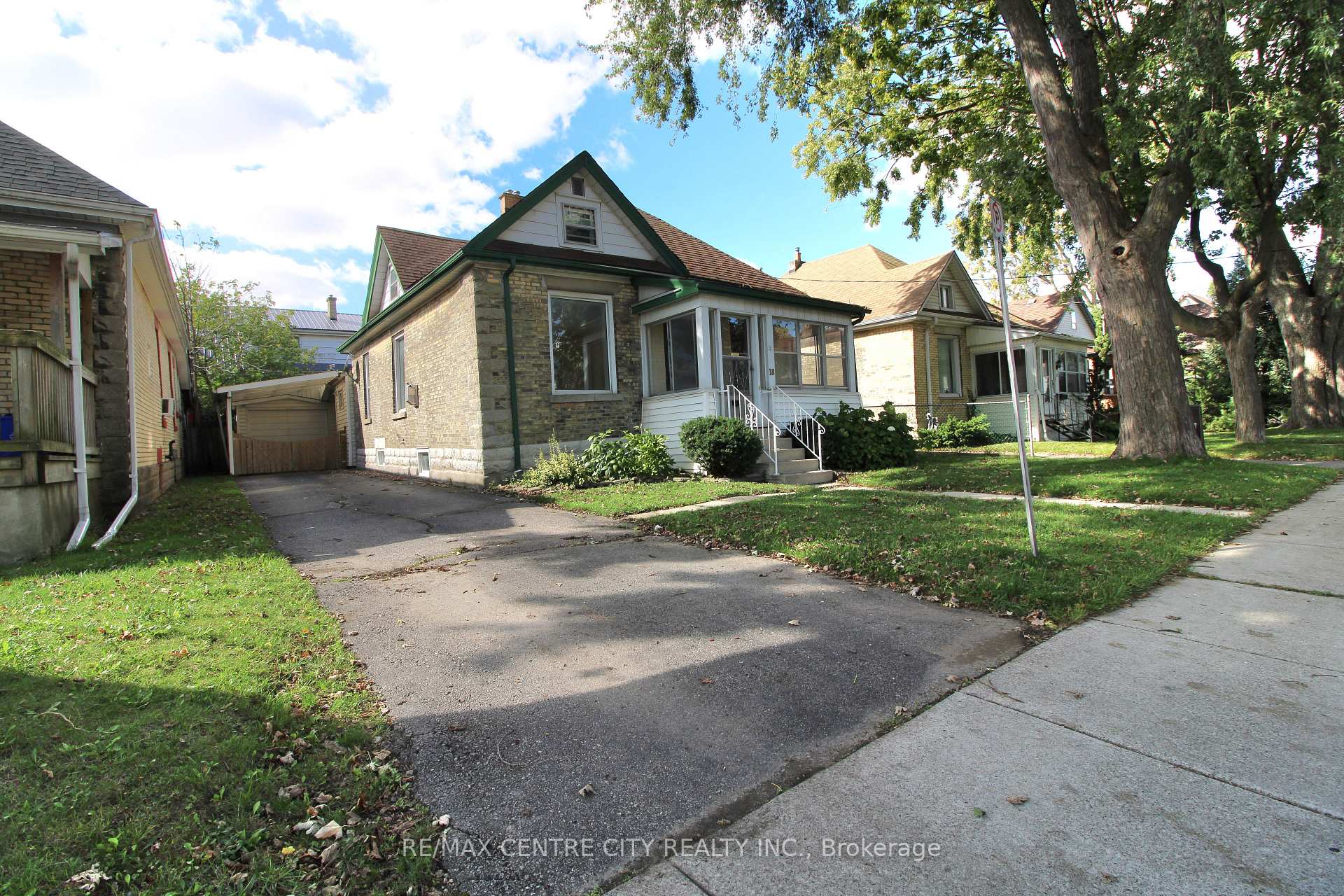 Front of 18 Woodworth Avenue