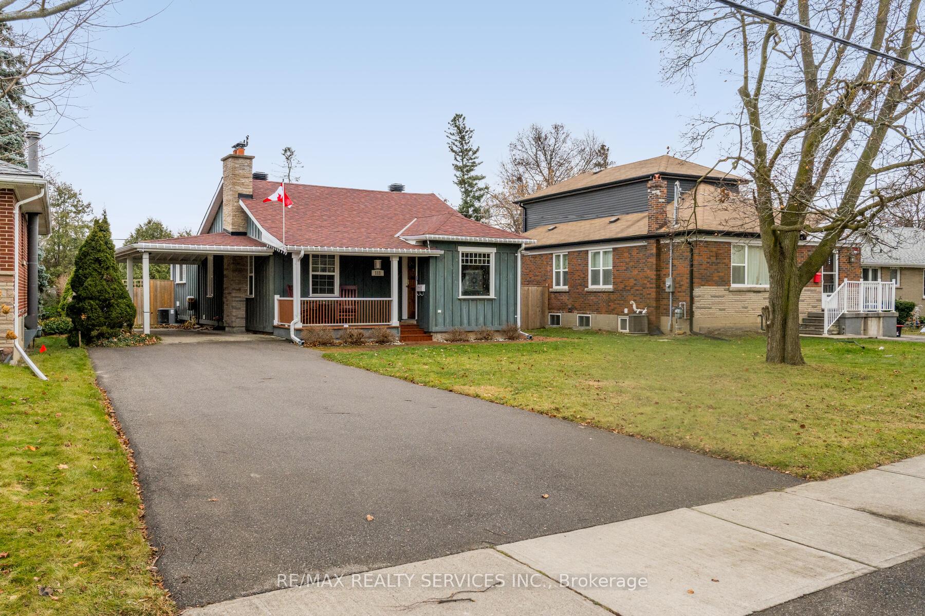 Photo 2 of 111 Denison Avenue, Brampton, Brampton West — HOMEH