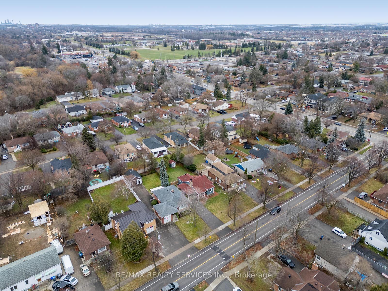 Photo 38 of 111 Denison Avenue, Brampton, Brampton West — HOMEH