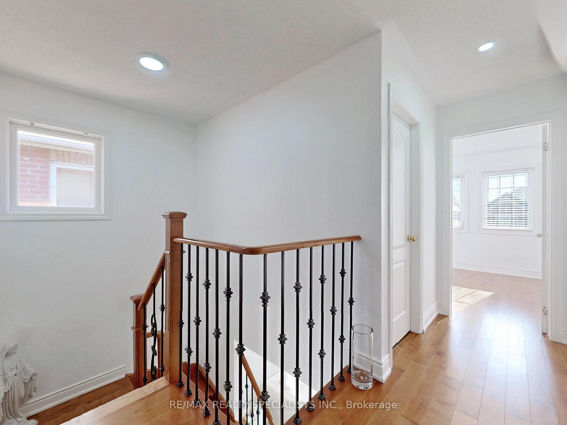 Photo 13 of 13 Gallview Lane, Brampton, Bram East — HOMEH