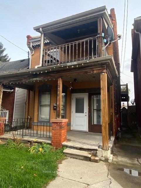 Photo 2 of 304 Emerald Street N, Hamilton, Landsdale — HOMEH