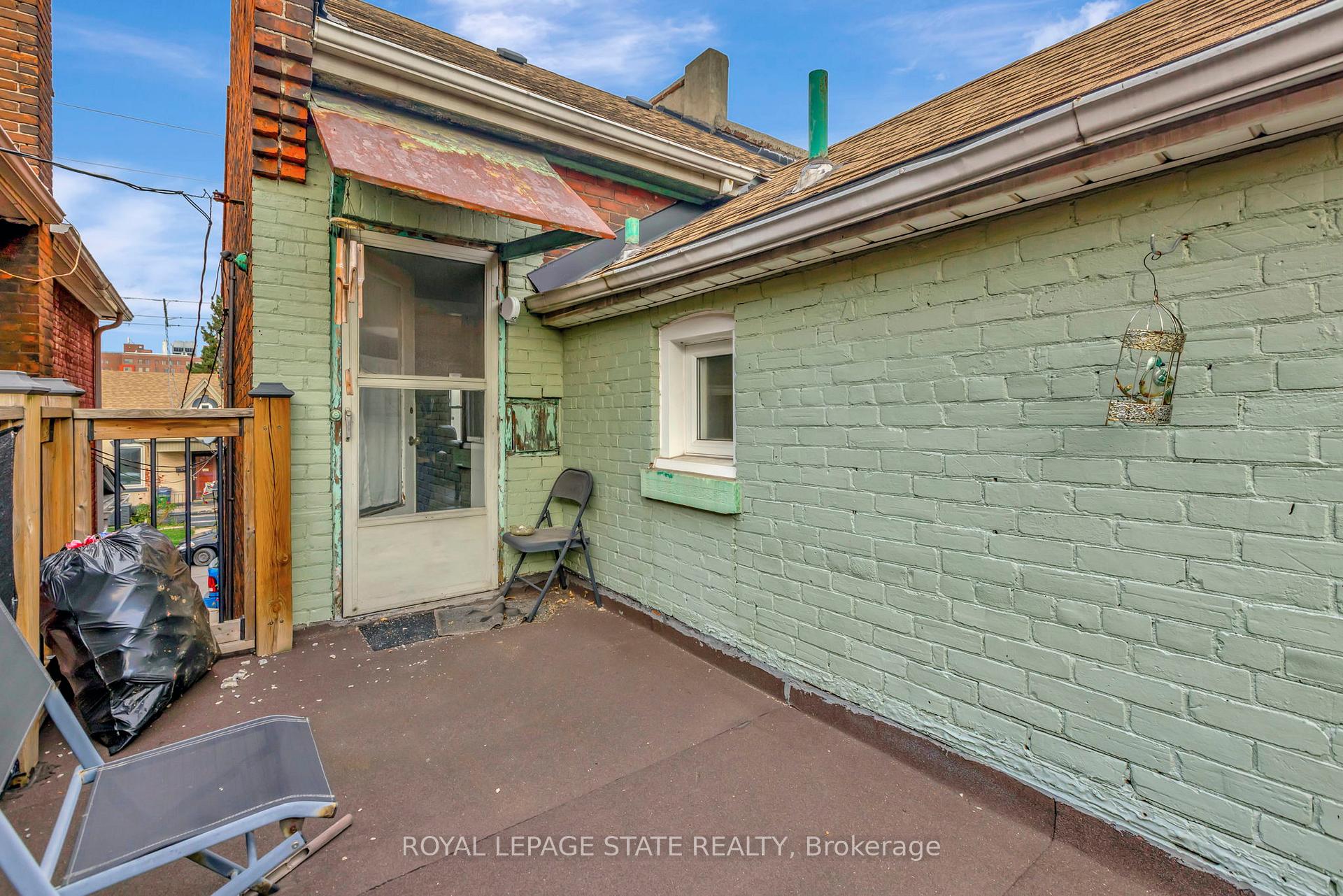 Photo 30 of 304 Emerald Street N, Hamilton, Landsdale — HOMEH