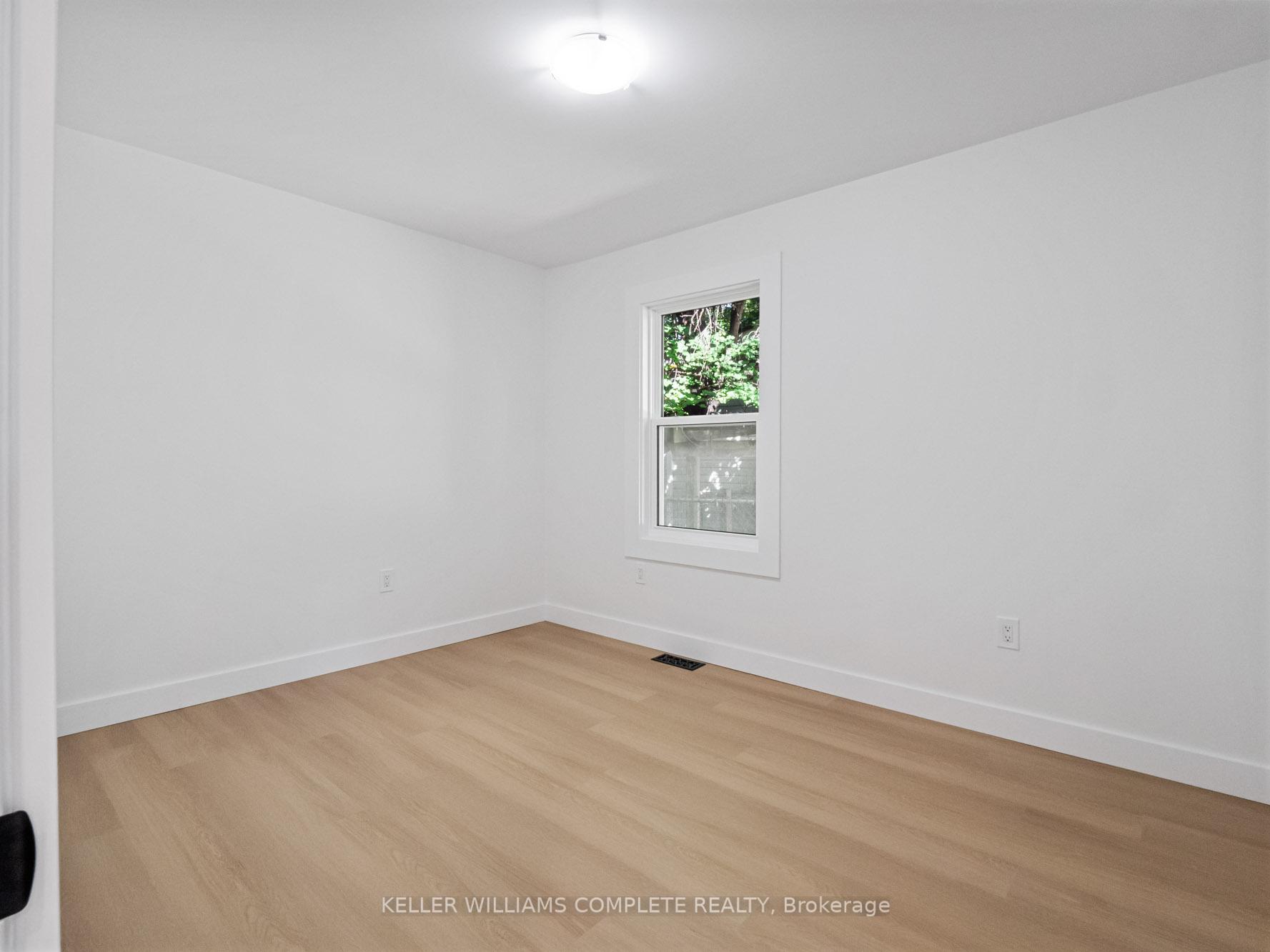 Photo 16 of 175 York Street, St. Catharines, Haig — HOMEH