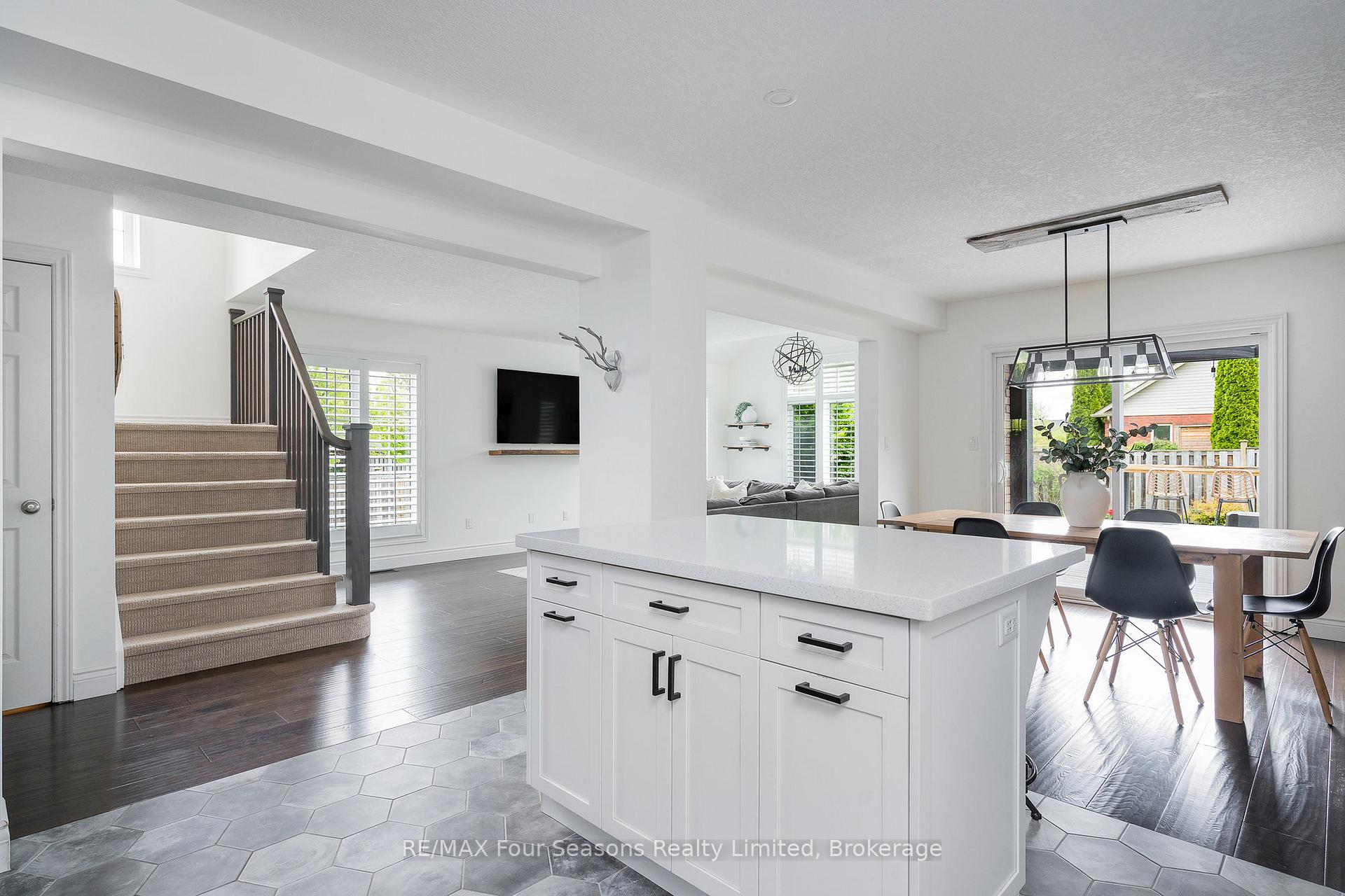 Photo 18 of 28 Brooke Avenue, Collingwood — HOMEH