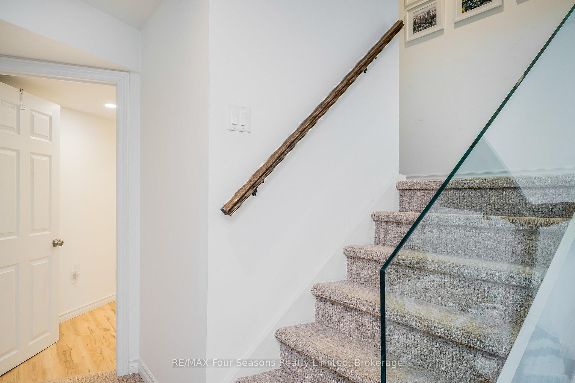Photo 32 of 28 Brooke Avenue, Collingwood — HOMEH