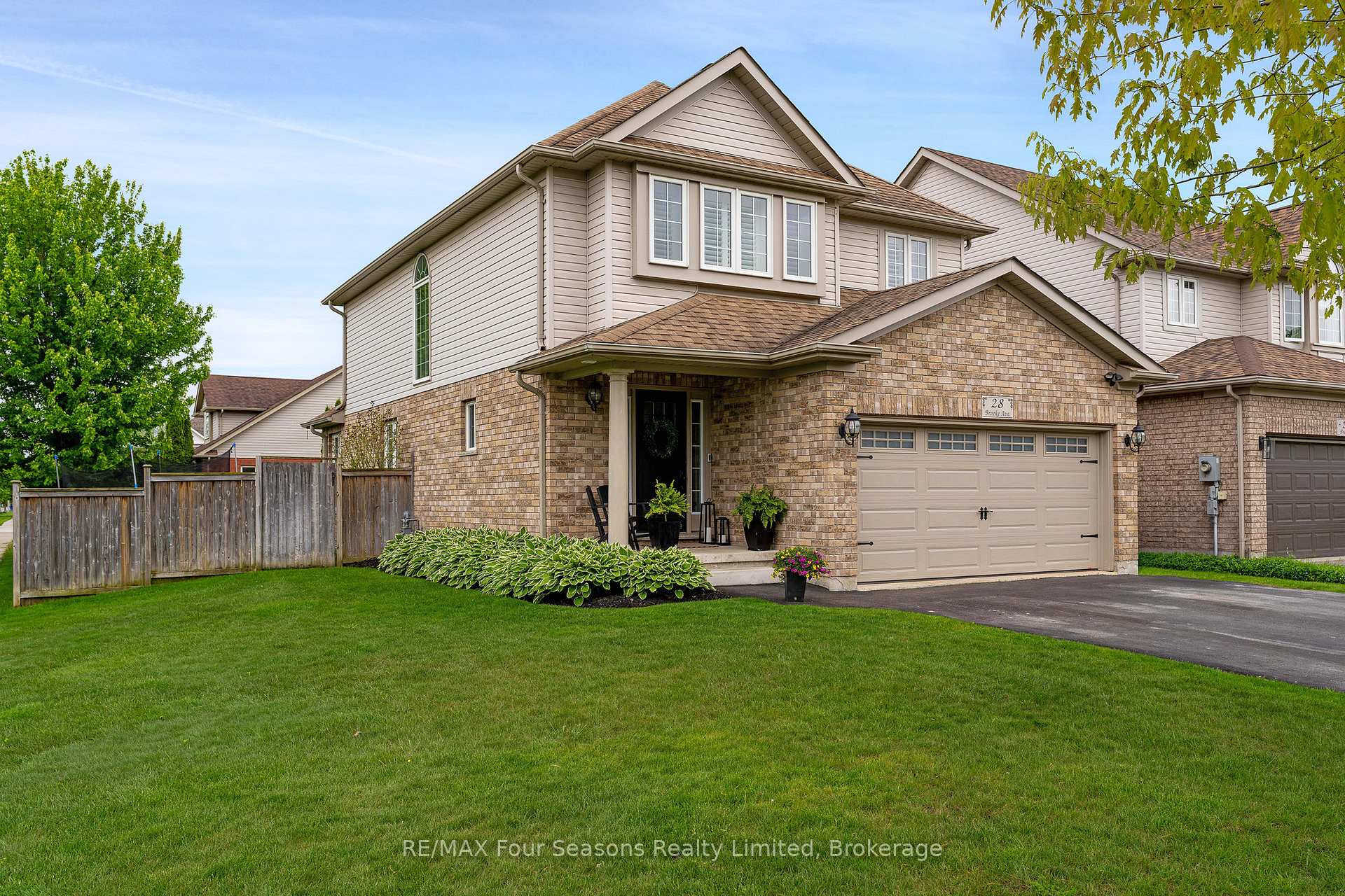 Photo 49 of 28 Brooke Avenue, Collingwood — HOMEH