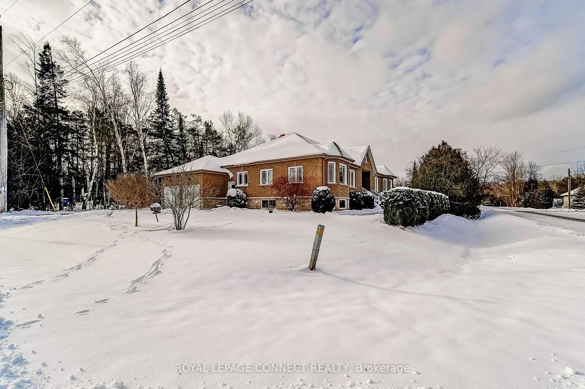 Front of 46 Alexander Boulevard