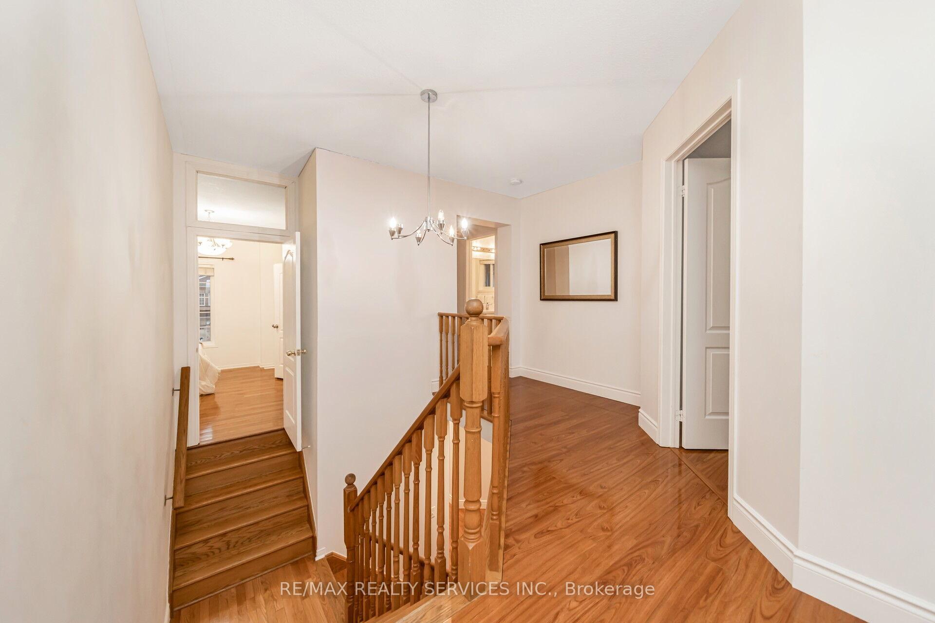 Photo 26 of 77 Crown Victoria Drive, Brampton, Fletcher's Meadow — HOMEH