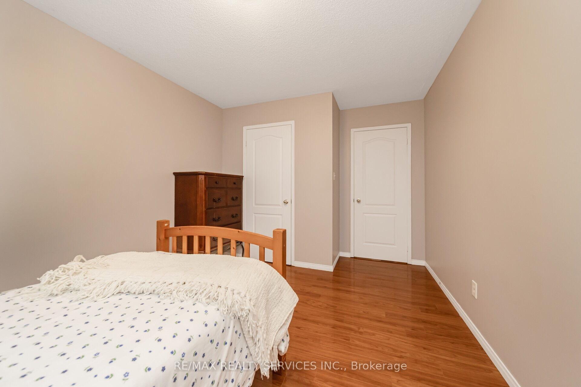 Photo 29 of 77 Crown Victoria Drive, Brampton, Fletcher's Meadow — HOMEH
