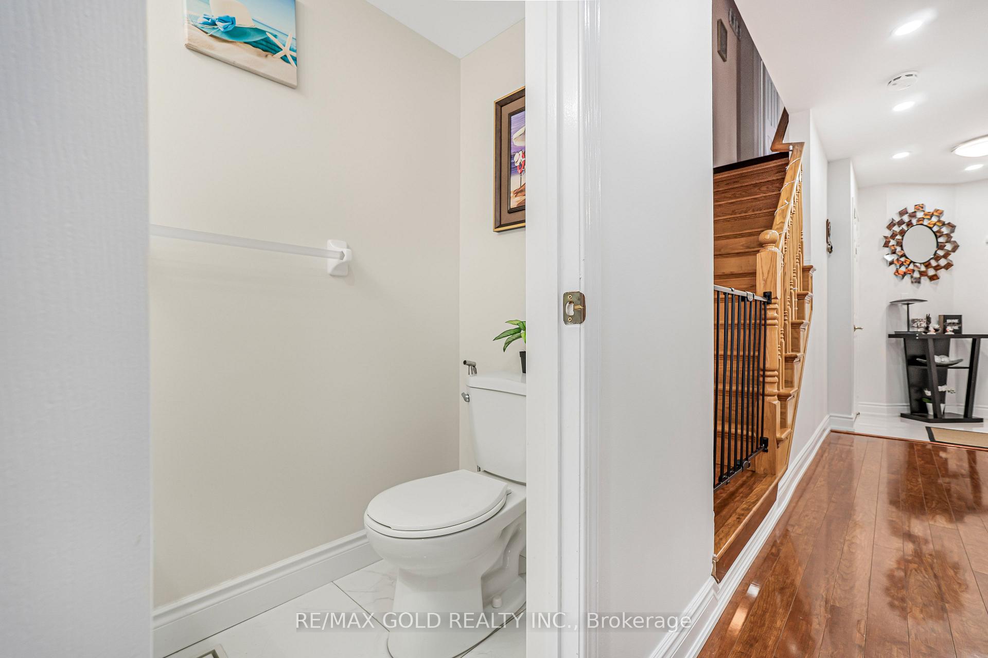 Photo 13 of 95 Mount Fuji Crescent, Brampton, Sandringham-Wellington — HOMEH