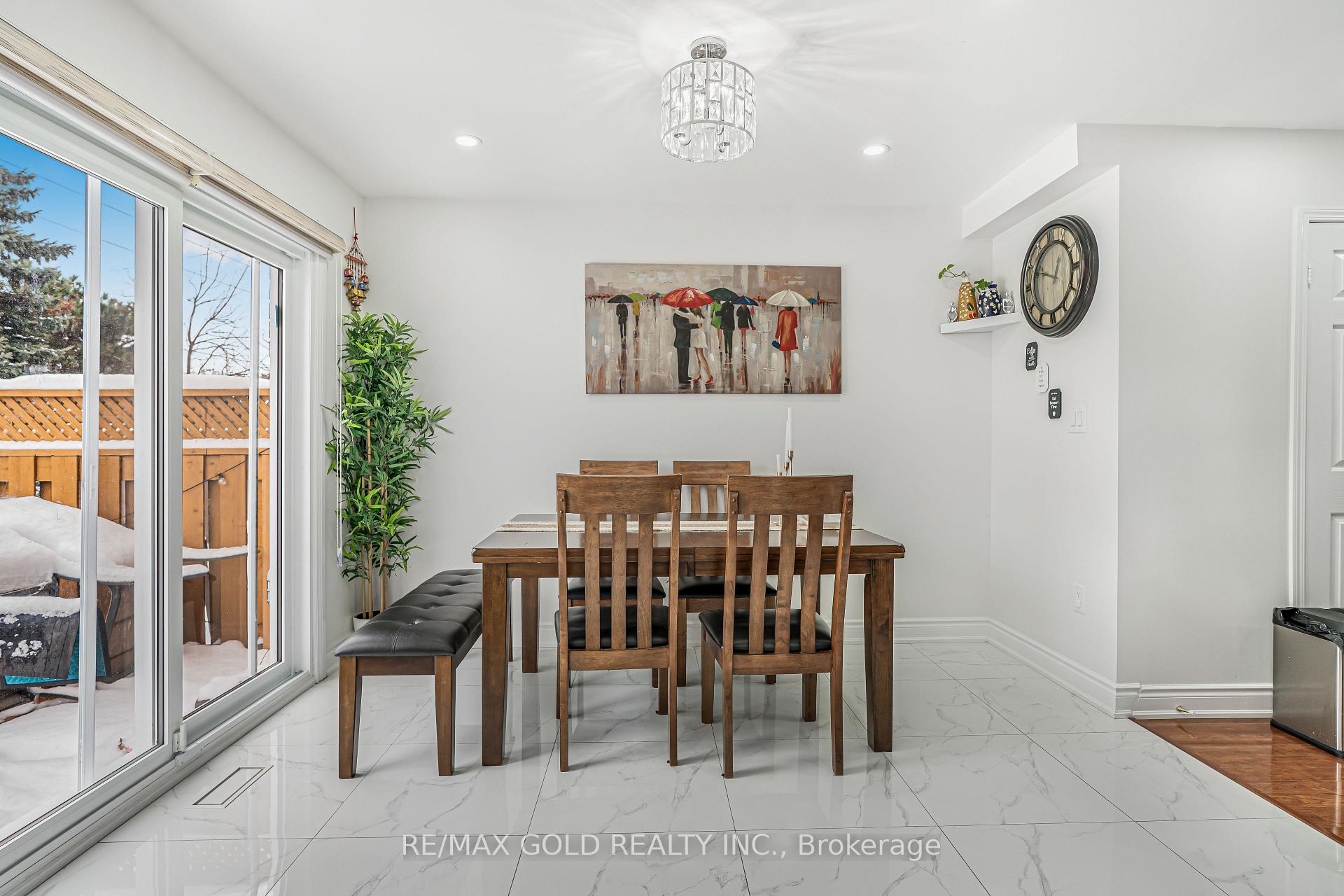 Photo 18 of 95 Mount Fuji Crescent, Brampton, Sandringham-Wellington — HOMEH