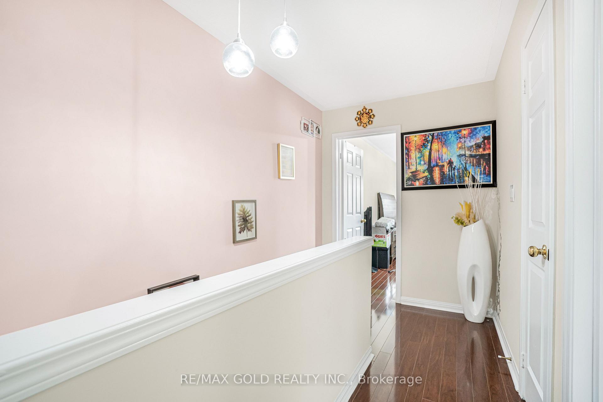 Photo 20 of 95 Mount Fuji Crescent, Brampton, Sandringham-Wellington — HOMEH