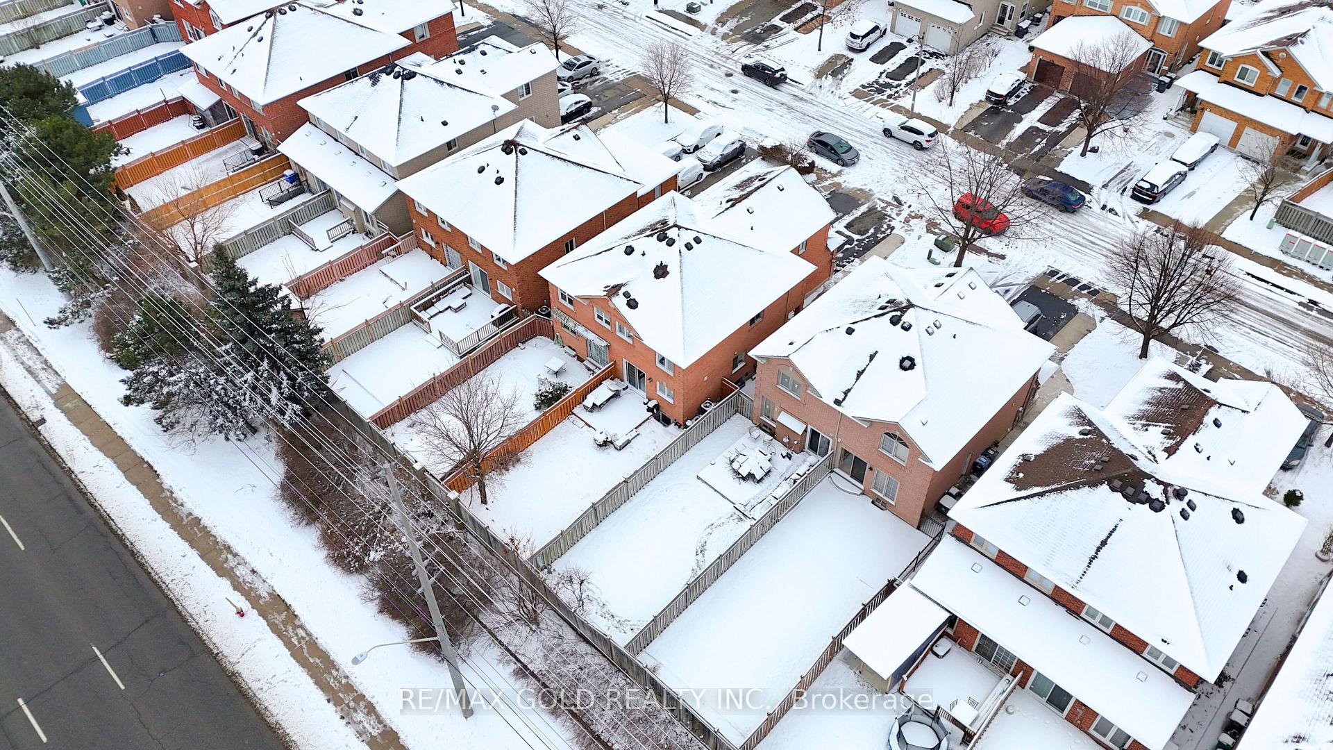 Photo 38 of 95 Mount Fuji Crescent, Brampton, Sandringham-Wellington — HOMEH