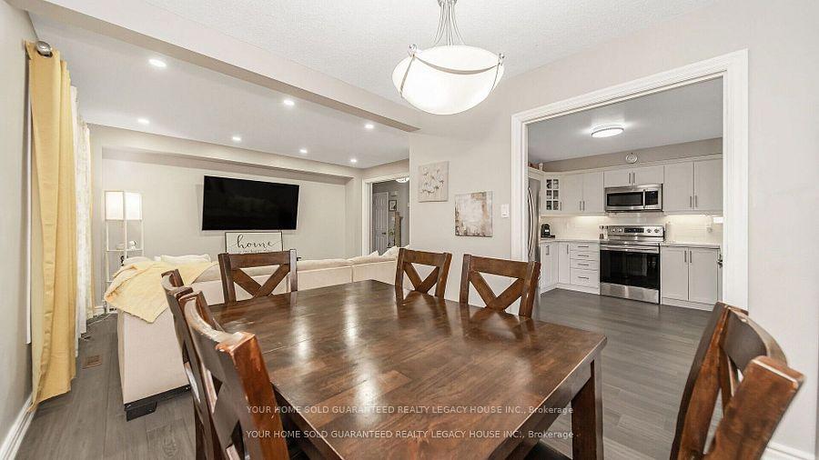 Photo 6 of 60 Roehampton Crescent, Brampton, Brampton South — HOMEH