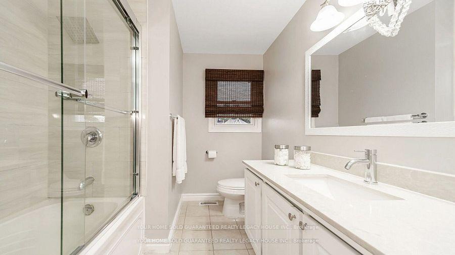 Photo 23 of 60 Roehampton Crescent, Brampton, Brampton South — HOMEH