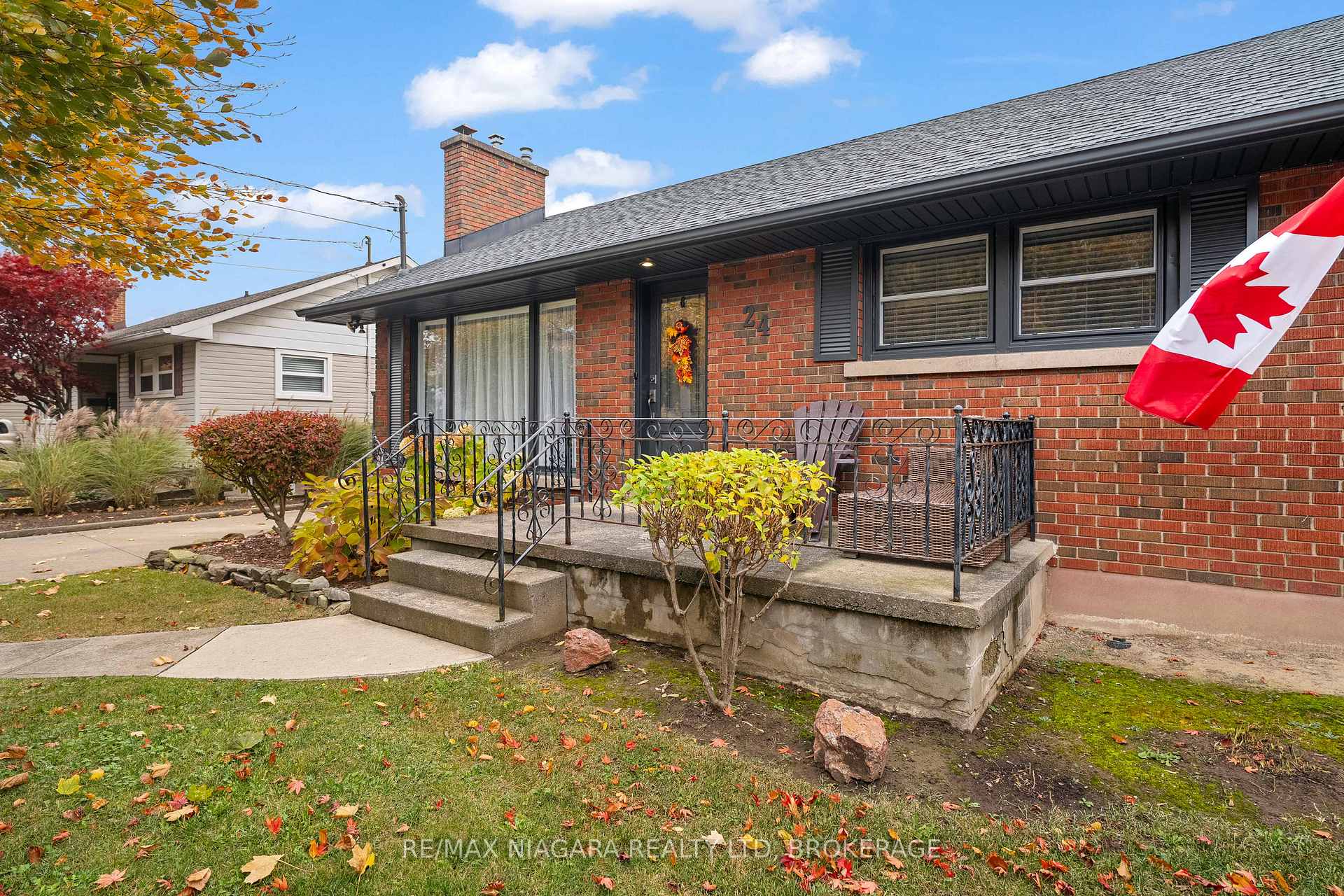 Photo 3 of 24 Brisbane Glen, St. Catharines, Vine/Linwell — HOMEH