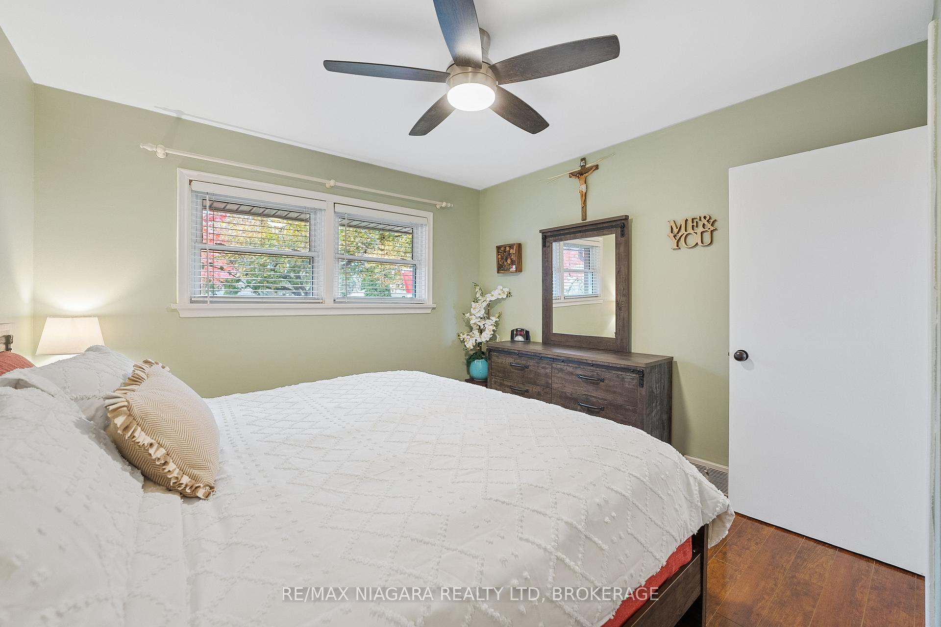 Photo 17 of 24 Brisbane Glen, St. Catharines, Vine/Linwell — HOMEH