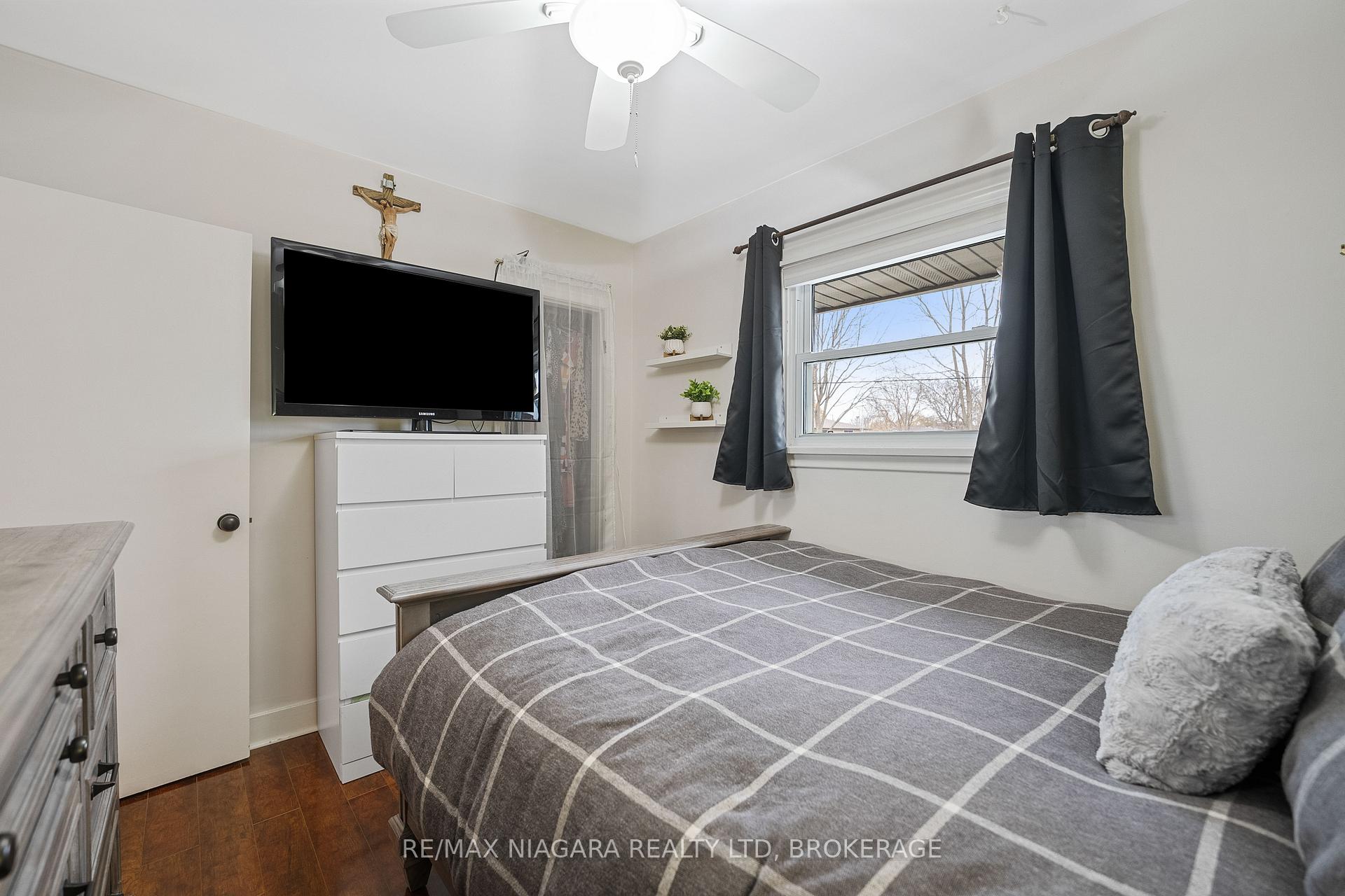 Photo 19 of 24 Brisbane Glen, St. Catharines, Vine/Linwell — HOMEH