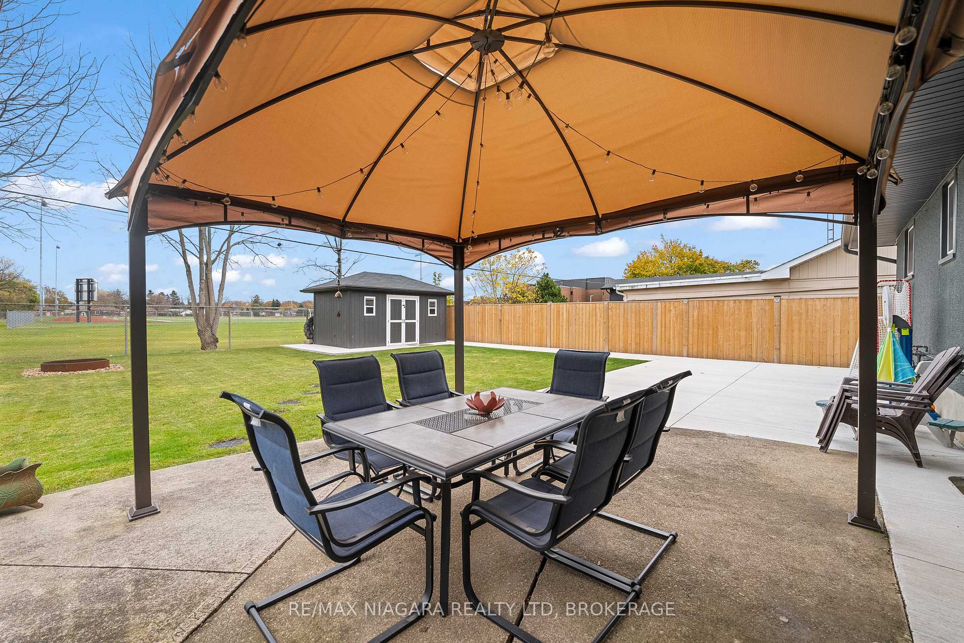 Photo 31 of 24 Brisbane Glen, St. Catharines, Vine/Linwell — HOMEH