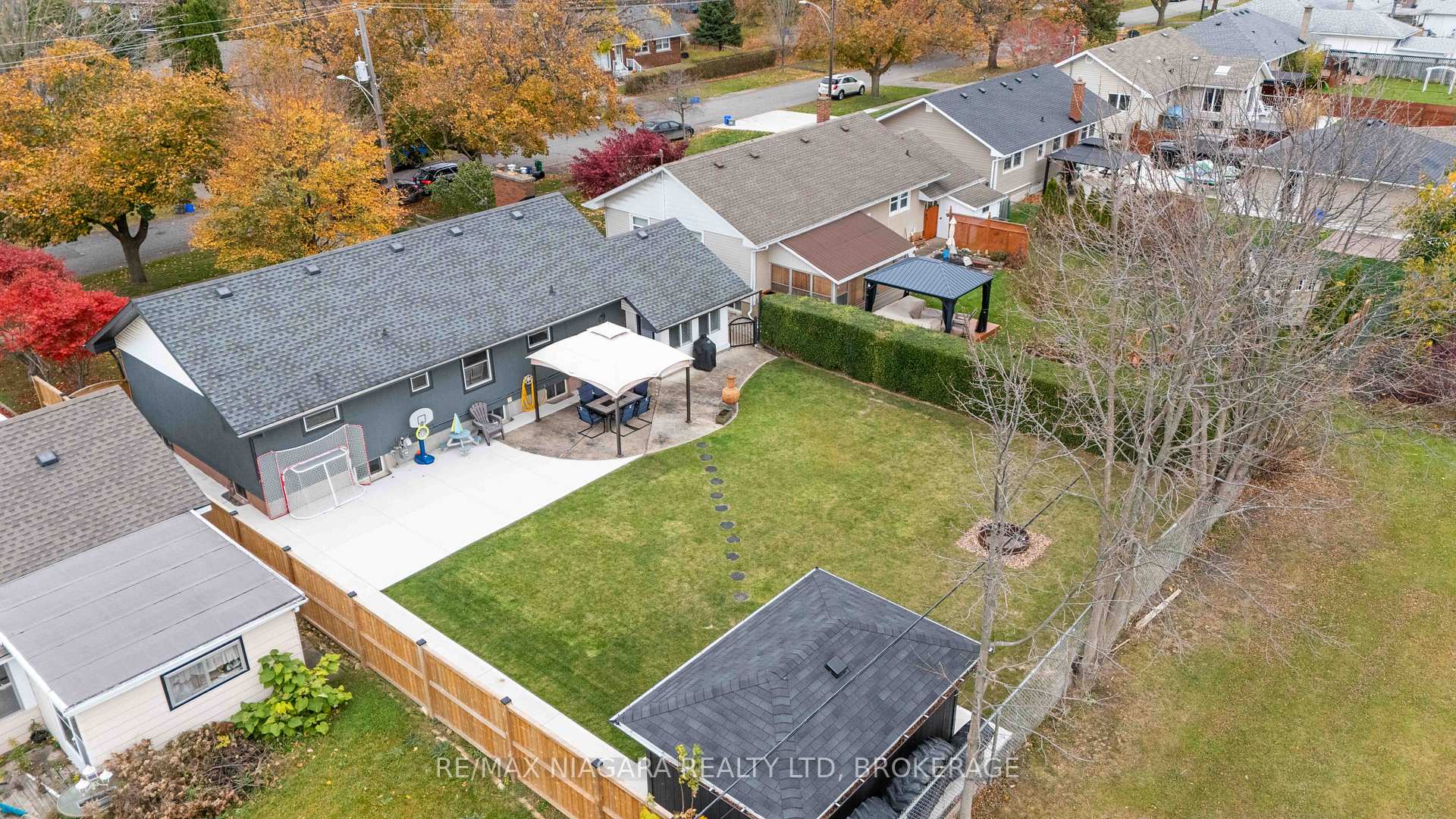 Photo 37 of 24 Brisbane Glen, St. Catharines, Vine/Linwell — HOMEH