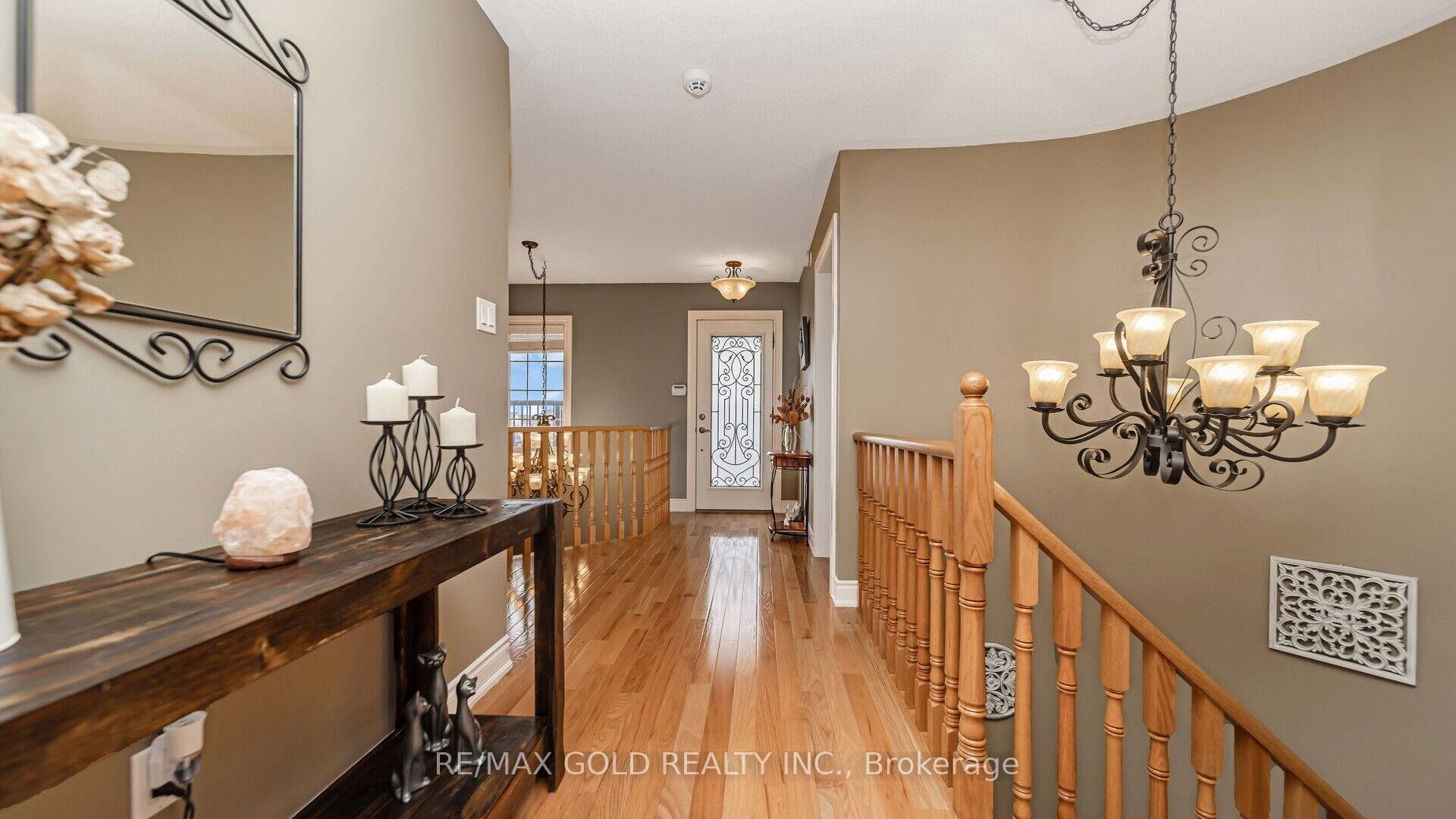 Photo 29 of 57 Crystal Glen Crescent, Brampton, Credit Valley — HOMEH