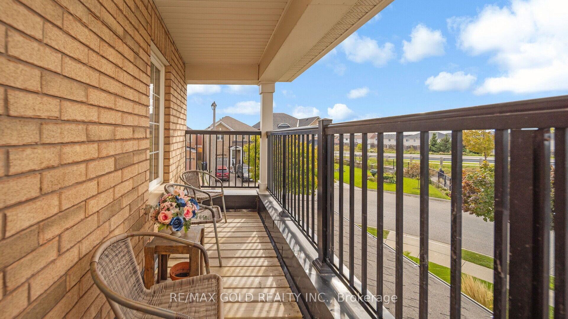 Photo 31 of 57 Crystal Glen Crescent, Brampton, Credit Valley — HOMEH