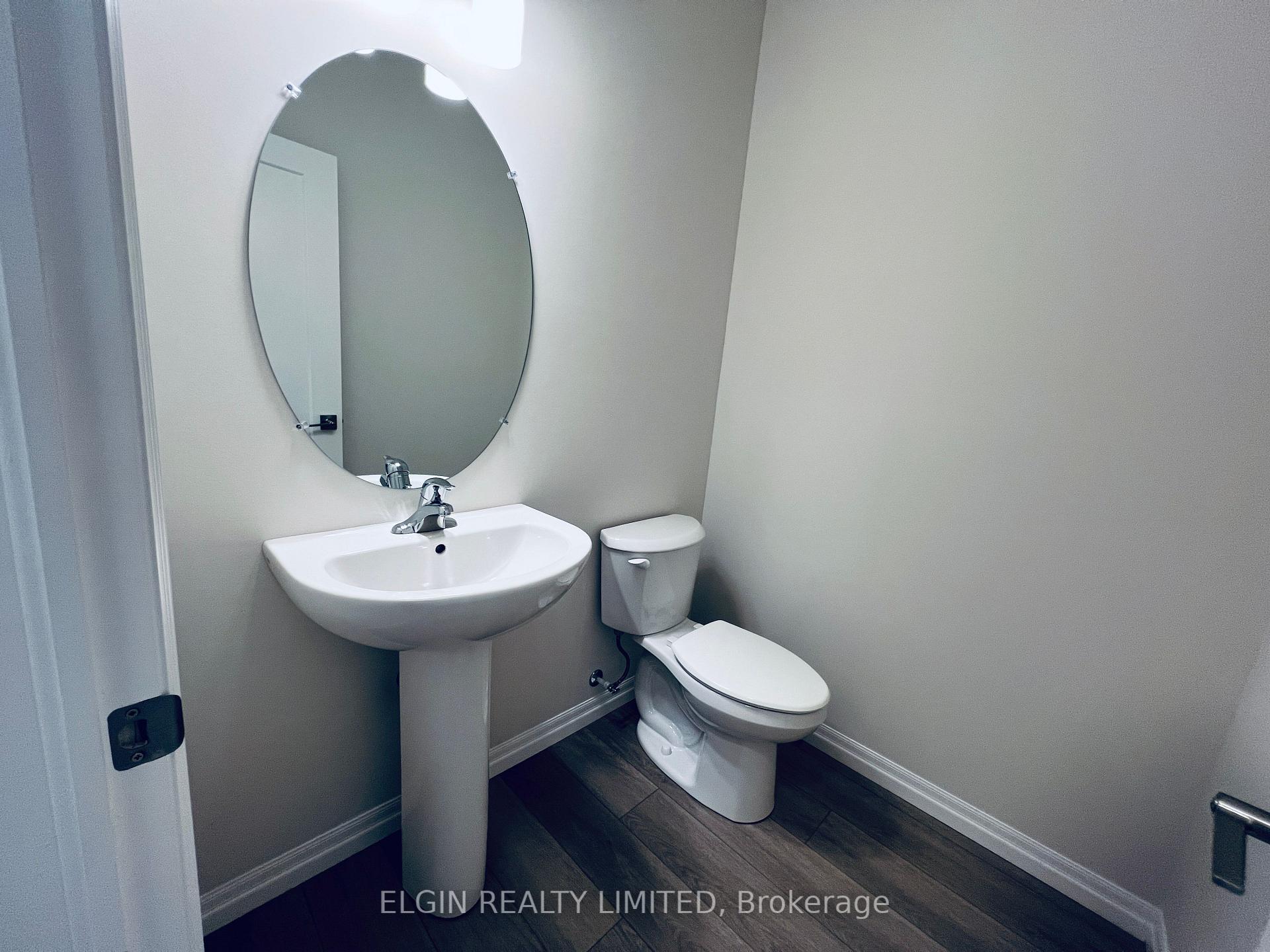 Photo 11 of 52 Dunning Way, St. Thomas — HOMEH