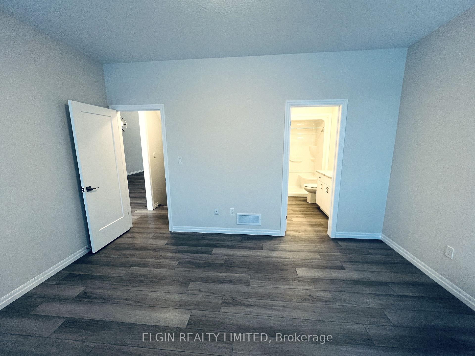 Photo 14 of 52 Dunning Way, St. Thomas — HOMEH