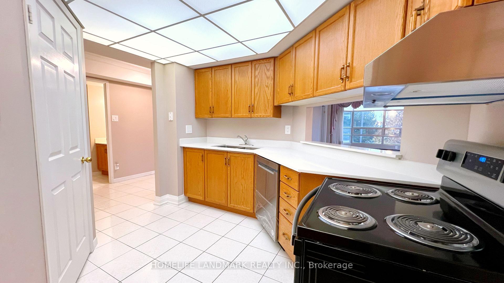 Photo 6 of Unit 209, 330 Mill Street S, Brampton, Brampton South — HOMEH