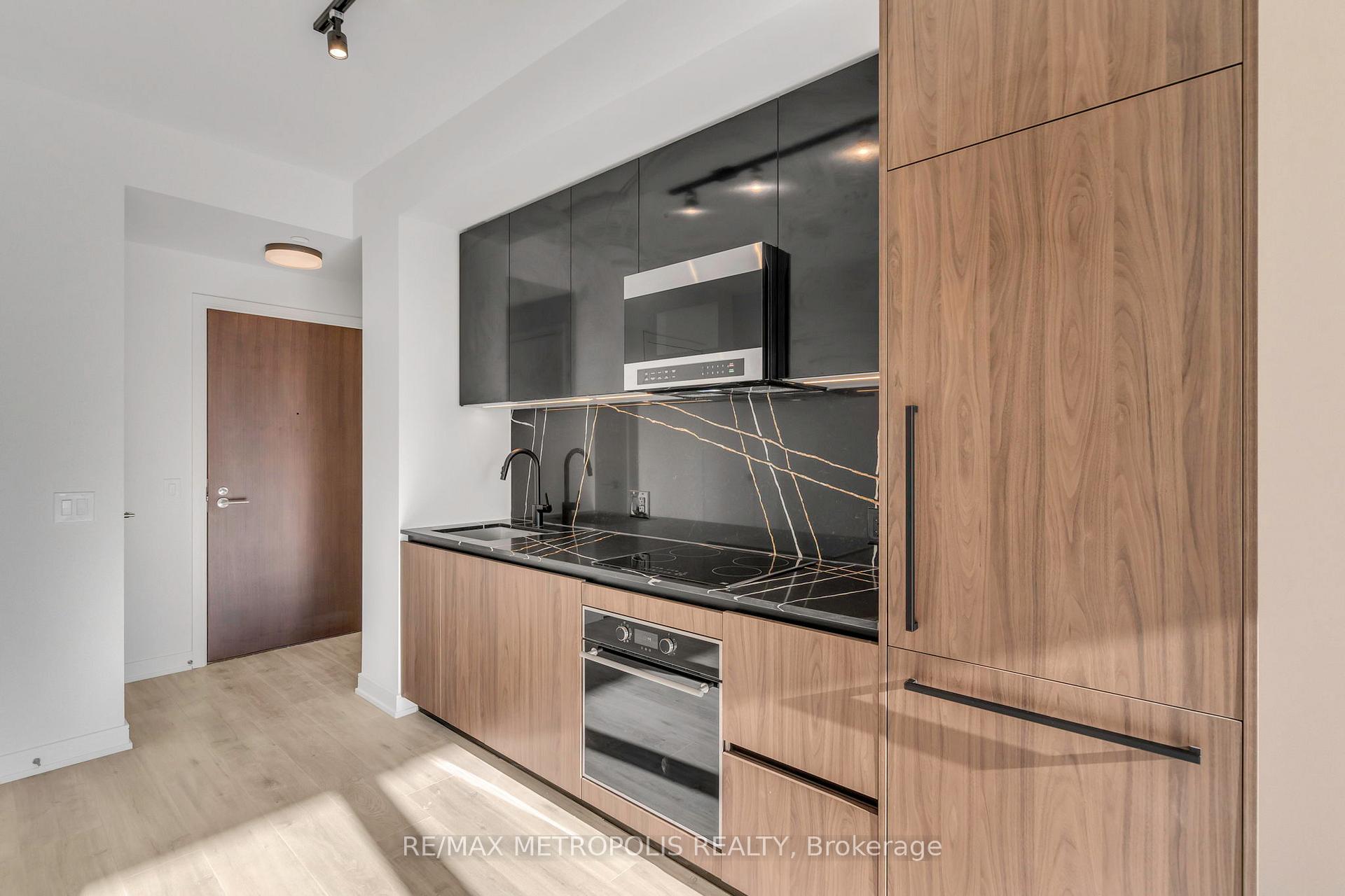 Photo 14 of Unit 1107, 425 Front Street E, Toronto, Waterfront Communities — HOMEH